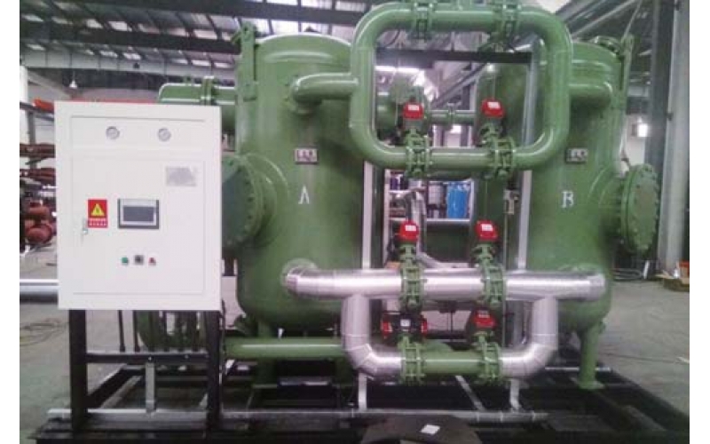 客戶(hù)使用現(xiàn)場(chǎng)：江蘇某電子科技企業(yè)——零氣耗壓縮熱再生吸附式干燥機(jī) RGDLI-900